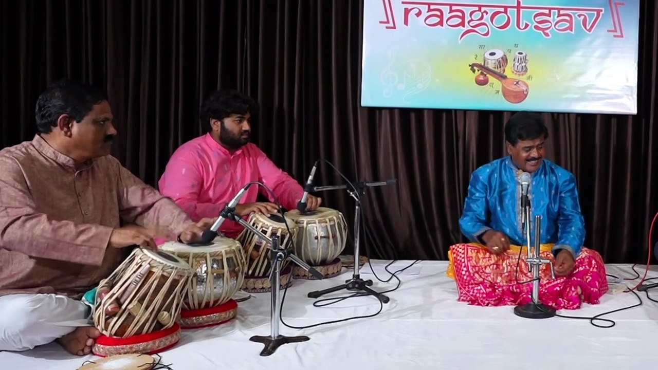 Shri. Anant Kulkarni Kannada Devotional songs "Padavanu Kandu"