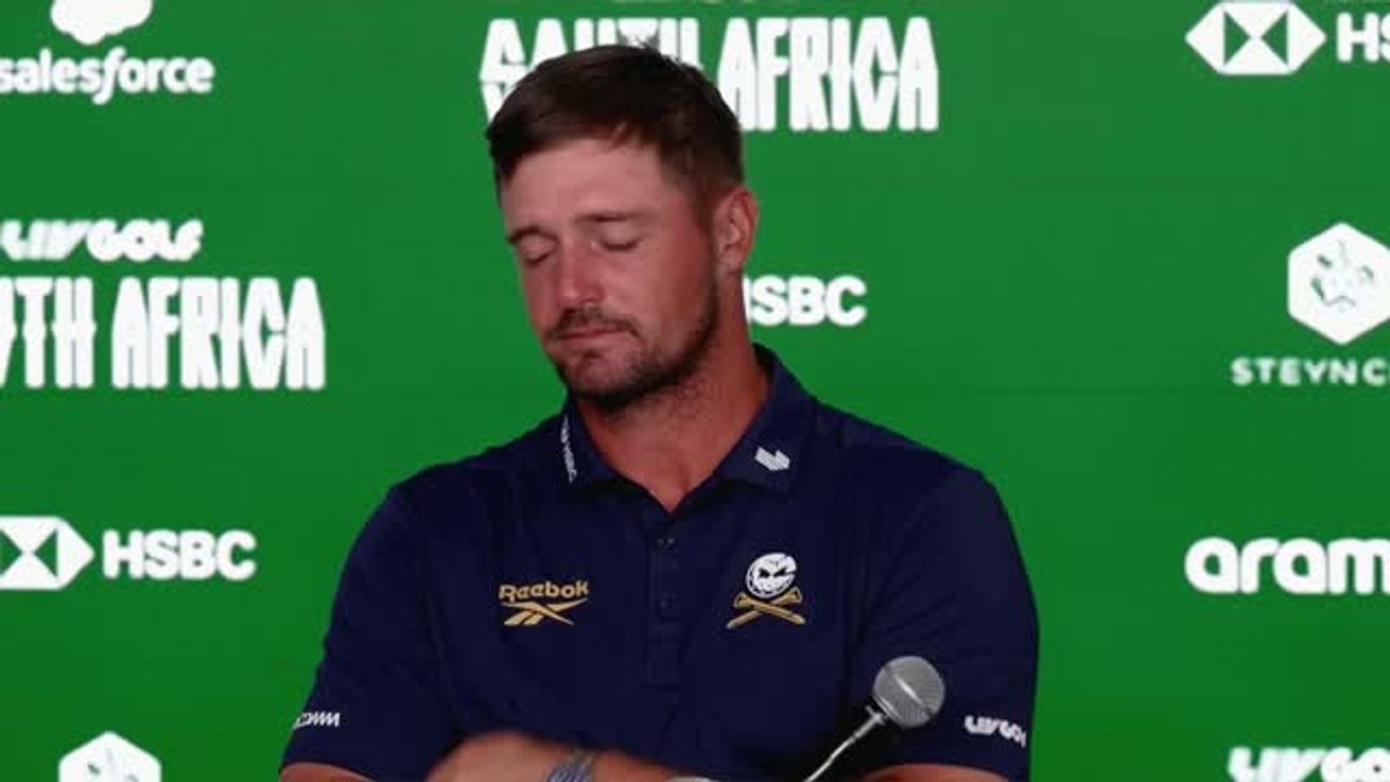 DeChambeau breaks down after emotional LIV Golf win