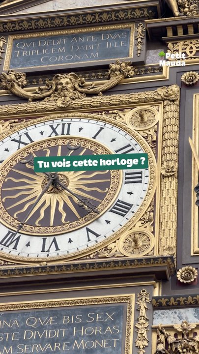 Le réveil médiéval qui a marqué Paris ⏰➡️ Allez découvrir tous nos articles sur [petitmauda.com](http://petitmauda.com/)©️ Crédit : @petitmauda🎁 Tous nos bons plans à retrouver en bio ! ❤️‍🔥👉🏻 Abonne-toi au Petit Mauda pour plus d’inspiration ! 🌳