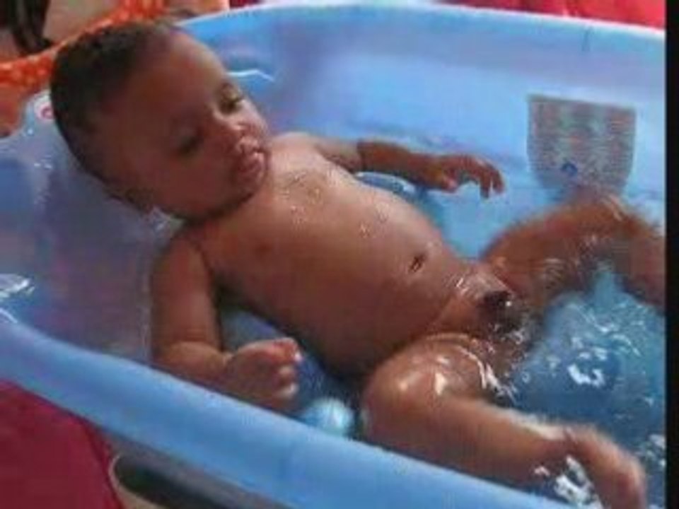 Farel dans son bain