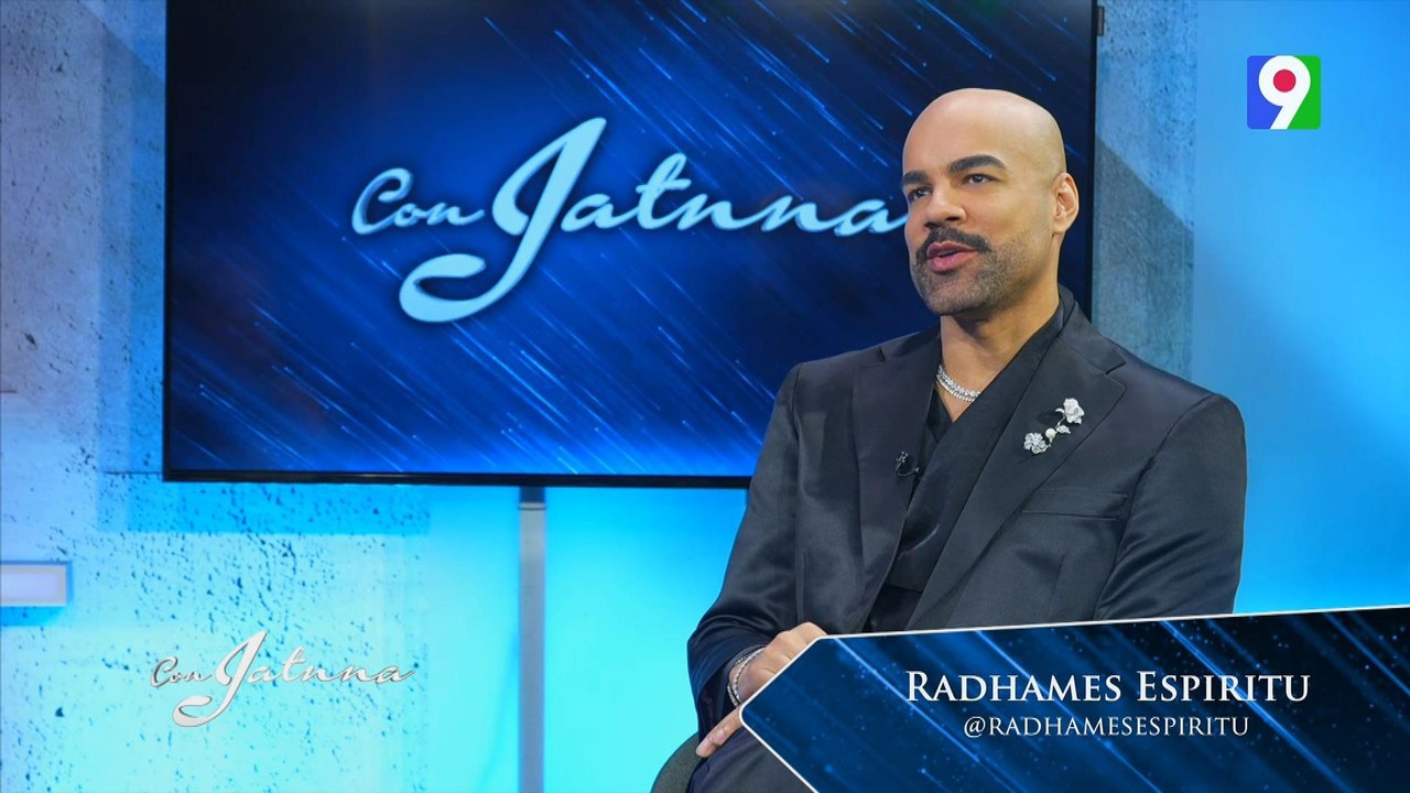 Los mejores vestidos en Los Premios Soberano según Radhames Espiritu | Con Jatnna