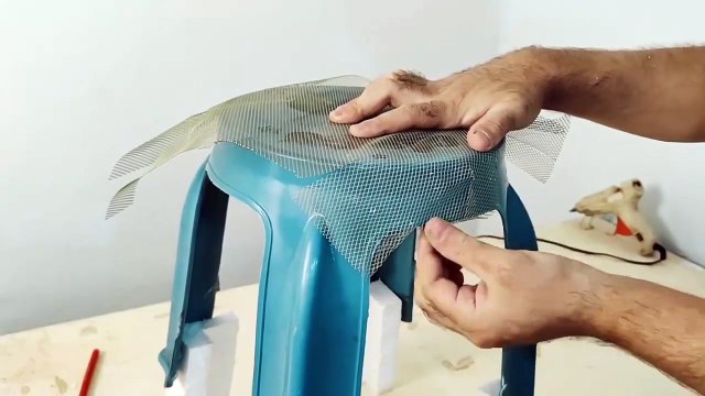 هذا الرجل يحول كرسى الى شئ لا يصدق!!!! قمه الابداع quantum Tech quantastic