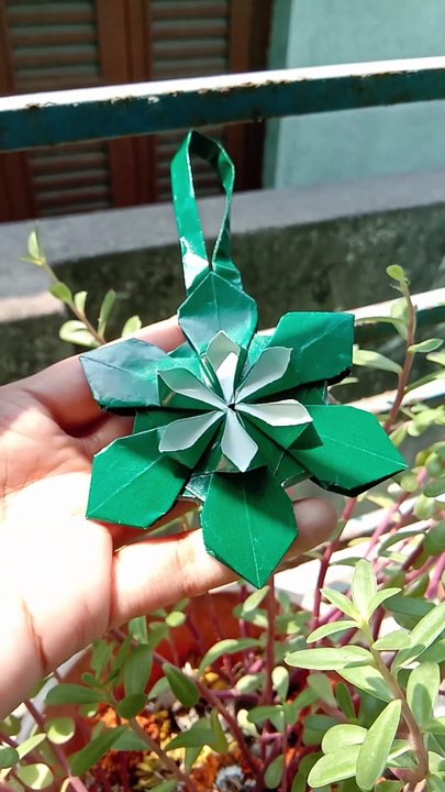 Dancing Flowers – DIY Hanging Décor