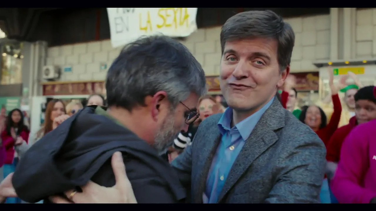 ¡Qué esperpento! Marc Giró suaviza su espantada de TVE a laSexta con un peloteo infame a Pedro Sánchez