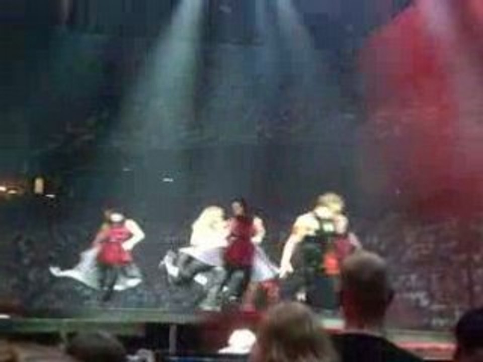 Céline dion Live Eyes on me