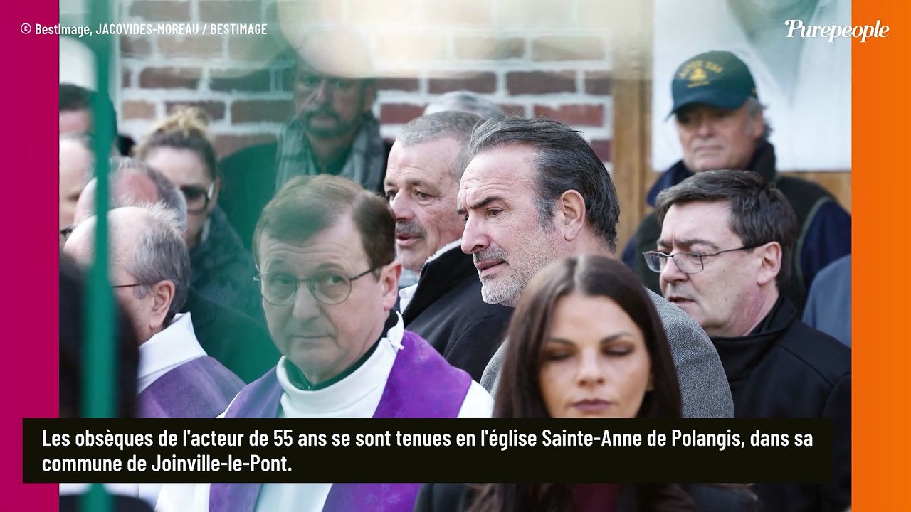 "Pas du tout envie de te dire au revoir" : Jean Dujardin a le cœur lourd à l'église en évoquant Bruno Salomone