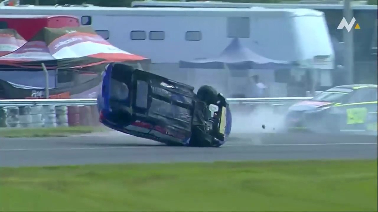 Turismo Nacional 2026 Cordoba Race 2 C2 Minetti Flips