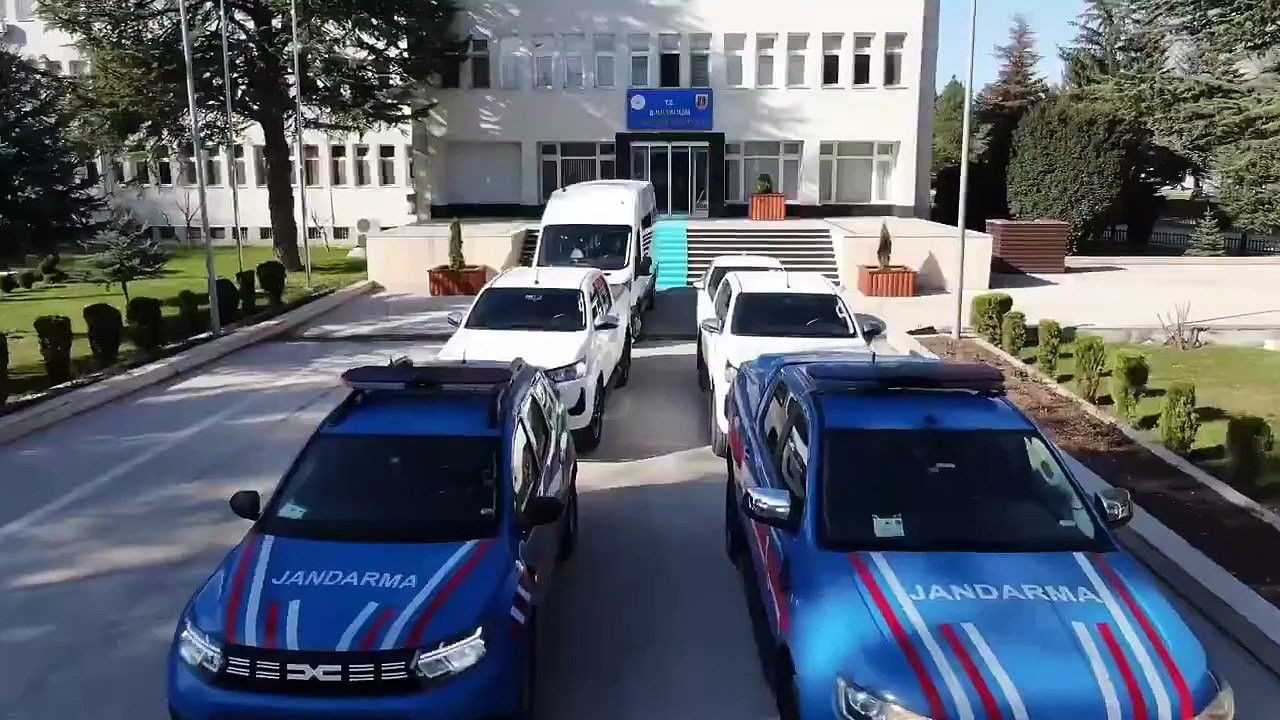 Jandarma’dan Geniş Çaplı Operasyon Tutuklamalar Var