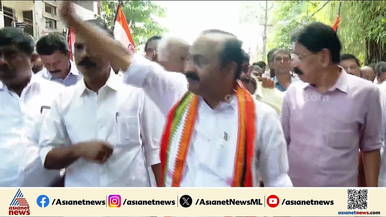 ഡീൽ ആരോപണത്തിൽ പൊരിഞ്ഞ പോര്; ആരോപണം തള്ളി മുഖ്യമന്ത്രി, വിടാതെ കോൺ​ഗ്രസ്