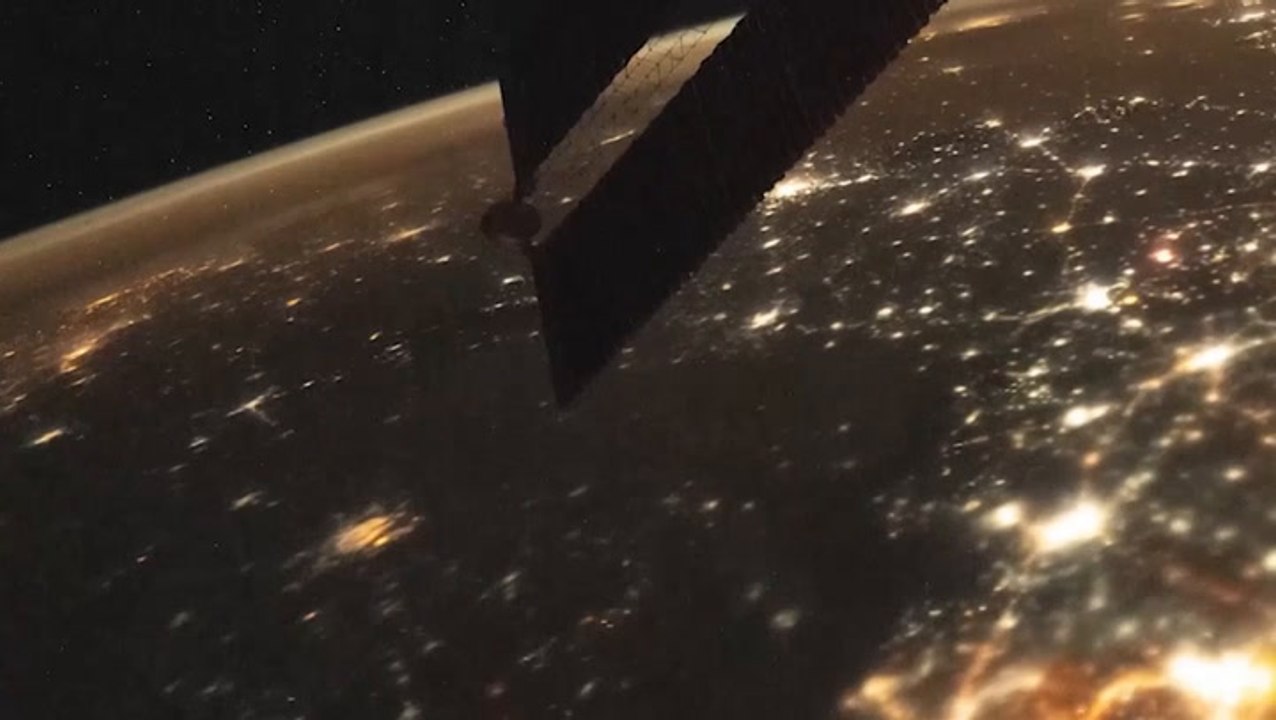 Russian missile attack on Ukraine captured on images taken from space