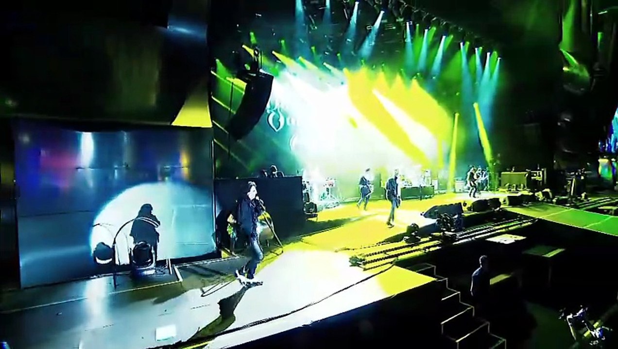 Billion Dollar Babies (Alice Cooper song) with Zak Starkey - Hollywood Vampires (live)