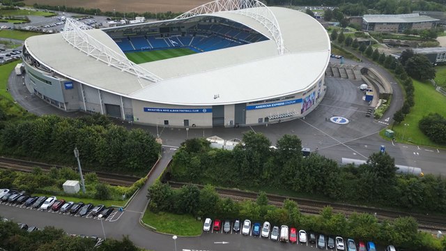 Slot Under Pressure as Liverpool’s Problems Mount After Loss at Brighton
