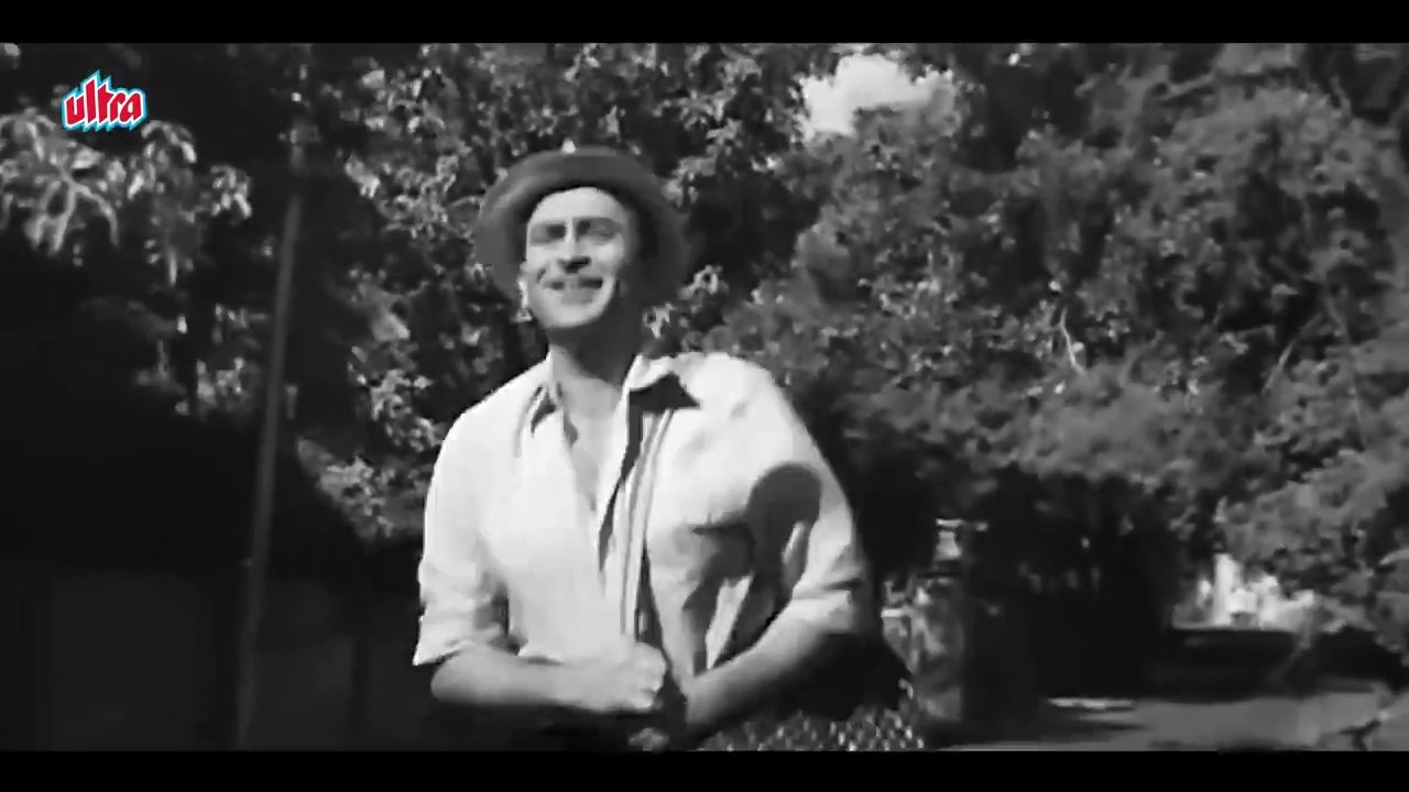 Kisi Ki Muskurahaton pe ho nisar   Starcast: Raj Kapoor, Nutan, Nazir Hussain,singer Mukesh movie  Anari (1959)