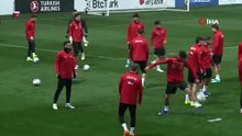 A Milli Futbol Takımı, Romanya maçının hazırlıklarını sürdürdü | Ajansspor | IHA