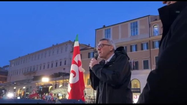 Referendum, Landini: governo non rappresenta la maggioranza del Paese