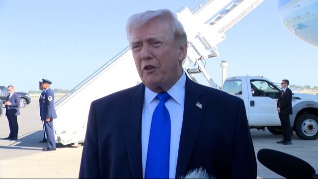 Trump solicitará que los agentes del ICE no lleven máscara en los aeropuertos y sí en las calles