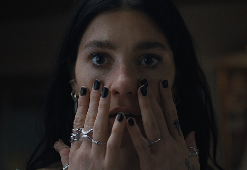 Tráiler oficial de 'Algo terrible está a punto de suceder' de Netflix