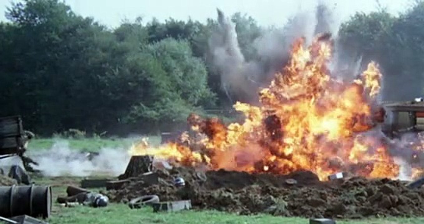 QUEL MALEDETTO TRENO BLINDATO      (Enzo G. Castellari;  Guerra;  1978)