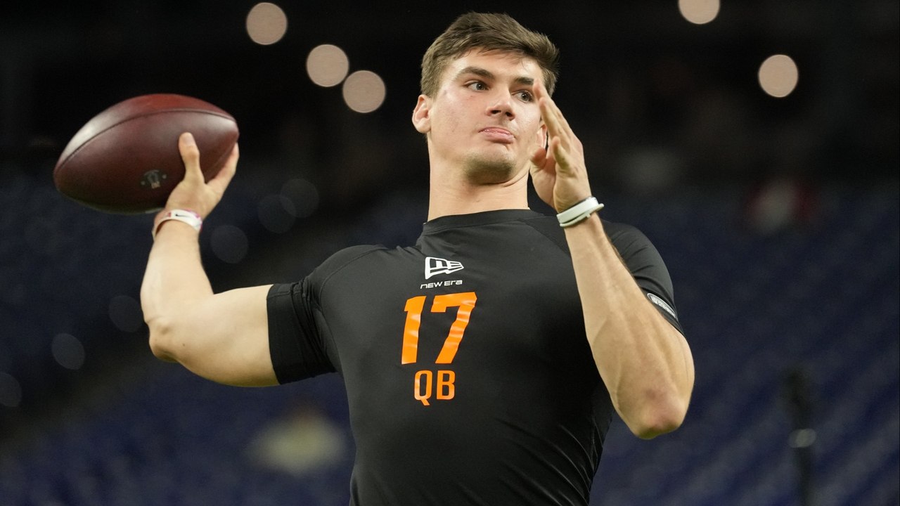 Ty Simpson's Draft Prospects: Jets' Selection at 16?