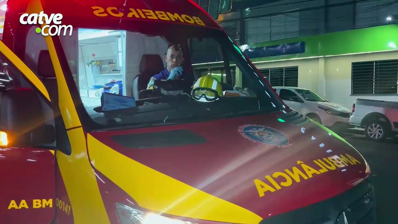 AUTO X MOTO PAULO GODOYJovem fica ferida após b...