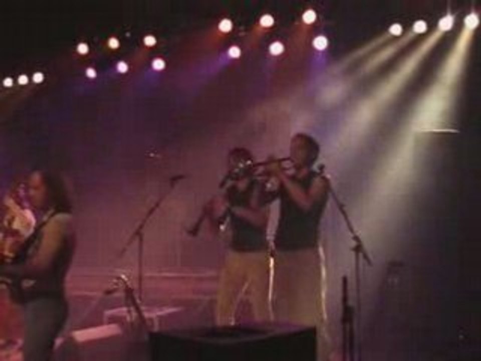 BEAUBOURG : Vento de l'amore à ORMES