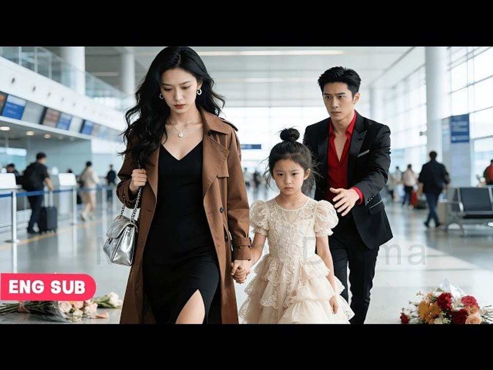 Cheating CEO Had Never Picked Up Daughter, Until Wife Left With Her He's Searching For Them - - Chinese drama