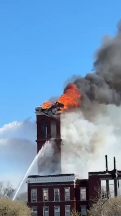 Historic Georgia courthouse erupts into flames