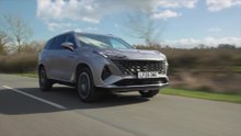The new MGS9 PHEV in Sterling Silver Driving Video
