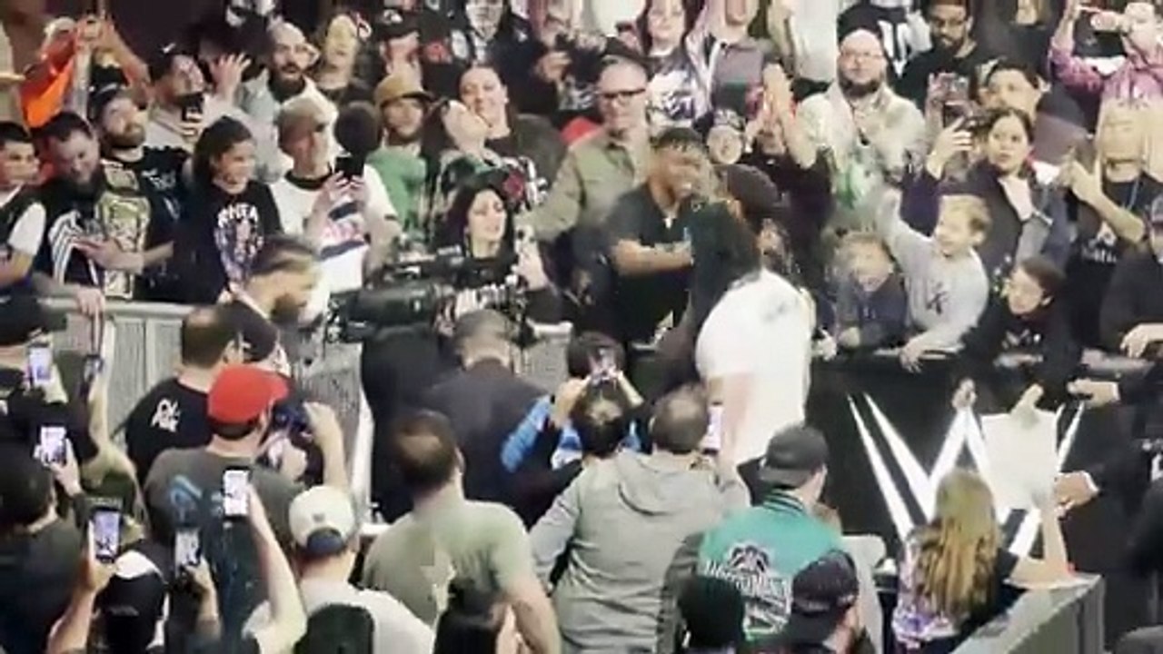 What Happens Off Air With Roman Reigns After WWE Raw 3/23/2026