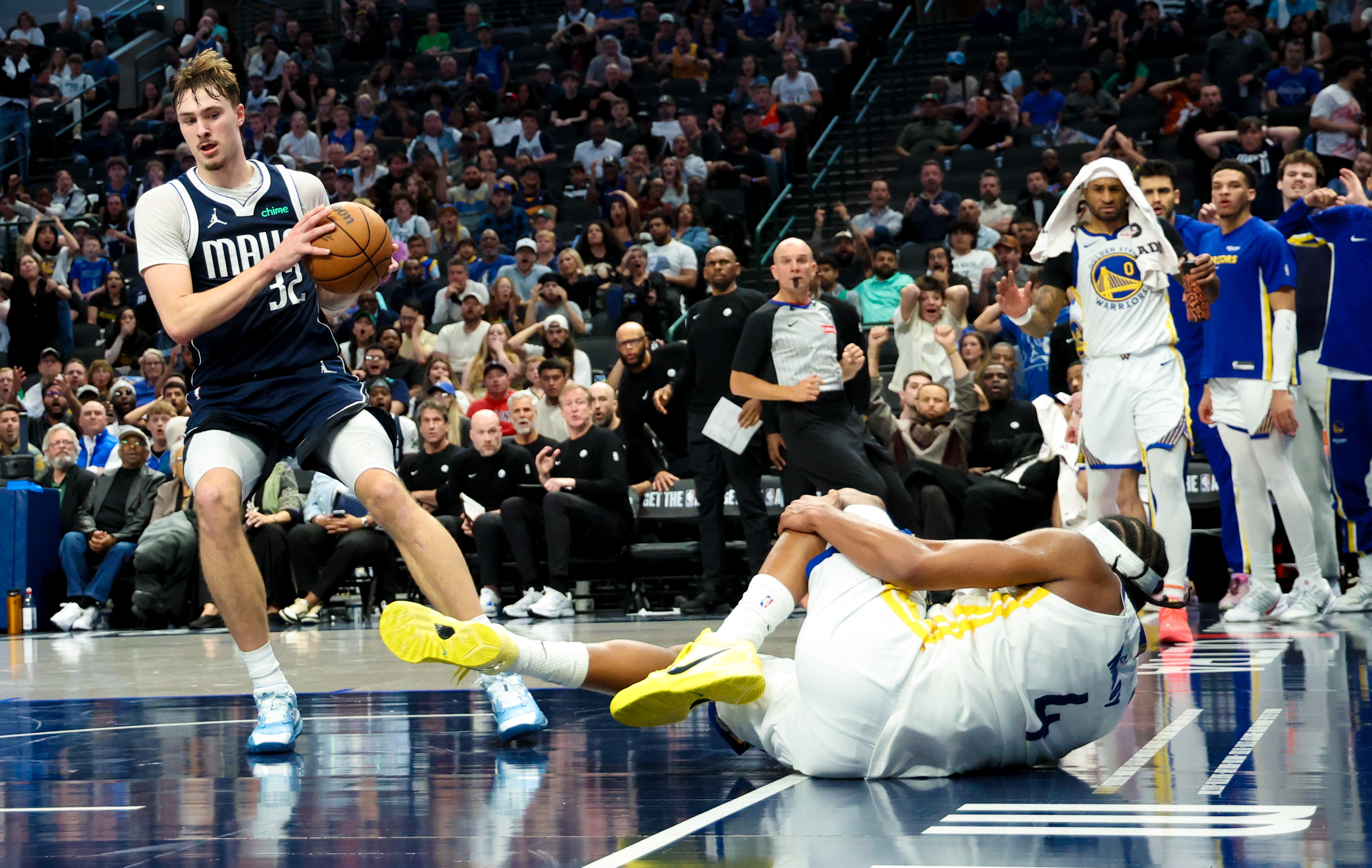 NBA : Dans la frayeur et en prolongation, les Warriors l'emportent à Dallas