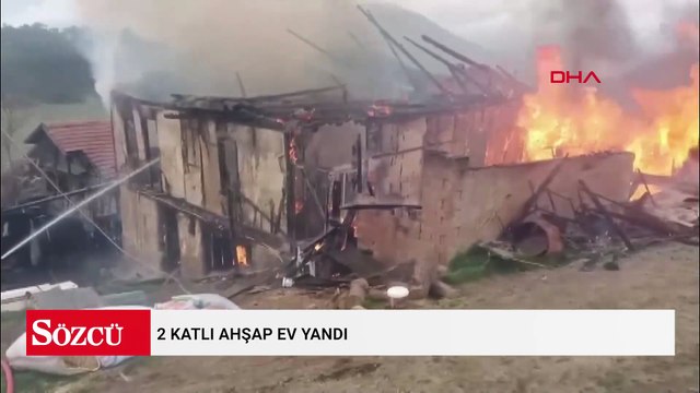 Karabük’te 2 katlı ahşap ev yandı