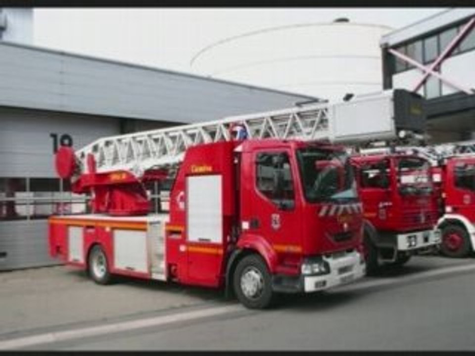 Camions rouges