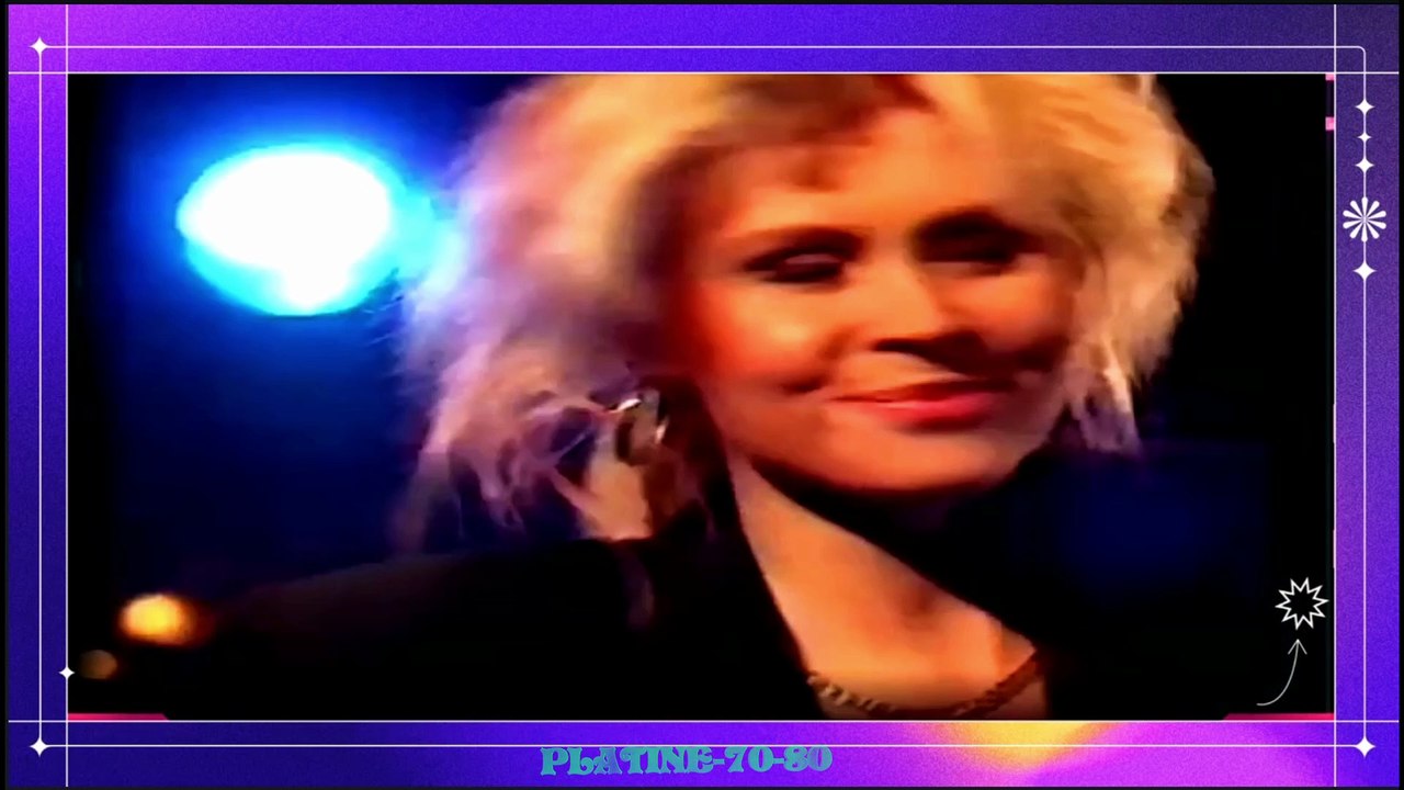 Lili & Susie - Lets Dance Just A Little Bit More