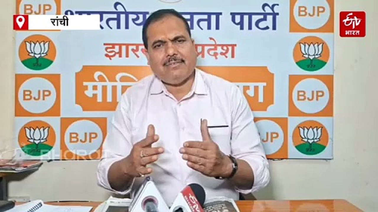 धर्म परिवर्तन पर सुप्रीम कोर्ट के फैसले पर राजनीतिक दलों ने दी प्रतिक्रिया, जानिए किसने क्या कहा