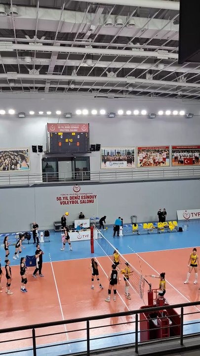 Maç Önü - VakıfBank v Beşiktaş - Yıldız Kızlar Süper Ligi Final Grubu 5. Hafta