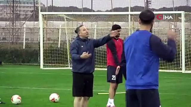 İran Milli Takımı kamp için Antalya’ya geldi | Ajansspor | IHA