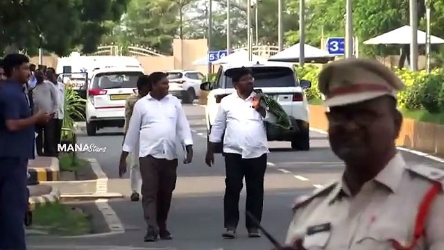 Bollywood actor Sanjay Dutt Meets CM Chandrababu Naidu