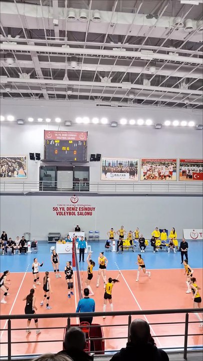 İlk Set Sonucu - VakıfBank 25-14 Beşiktaş - Yıldız Kızlar Süper Ligi Final Grubu 5. Hafta