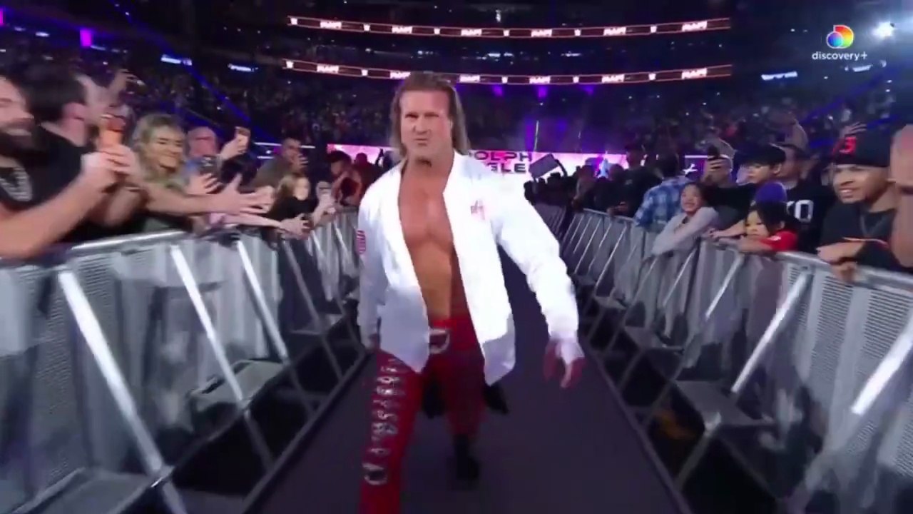 (ITA) Solo Sikoa contro Dolph Ziggler (WWE RAW 17/11/2025)