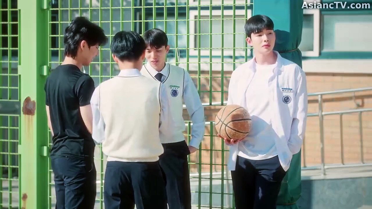 Never Forget Your Enemy Episode 1 Online