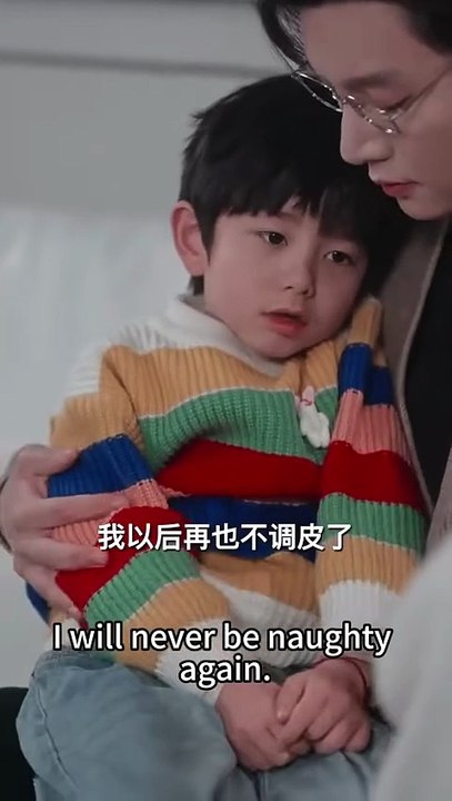 (83) After the end, she was reborn as a stepmother of a wealthy family, she tore up the equity transfer letter handed over by the vicious executives on the spot, coldly declared that they should not go too far, and then turn around to raise her son, subdu