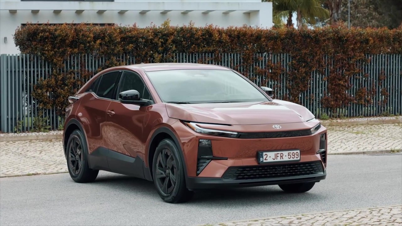 Der neue Toyota C-HR+ - Athletisches Crossover-Design