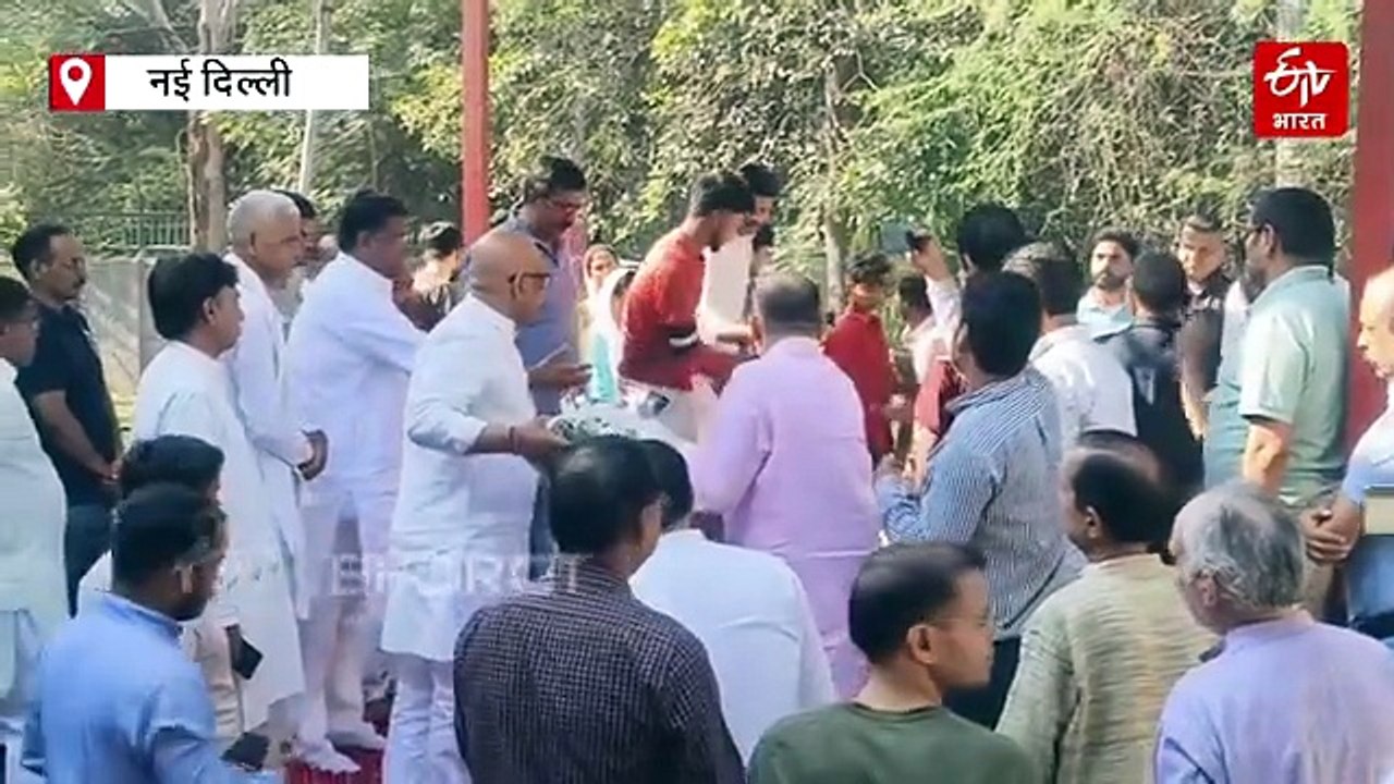 दिल्ली के ग्रीन पार्क शमशान घाट में हरीश राणा का अंतिम संस्कार, बहन-भाई ने दी मुखाग्नि