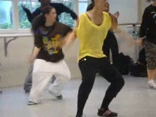 premier cours de dancehall avec sandra