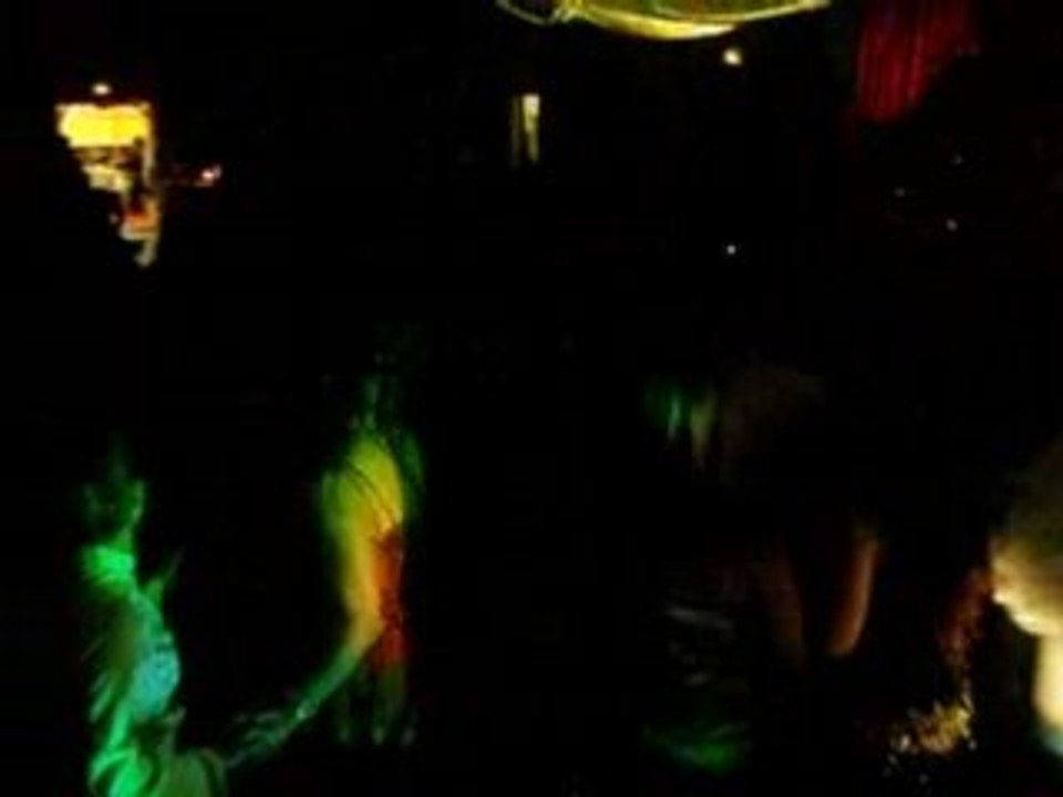 momostrass