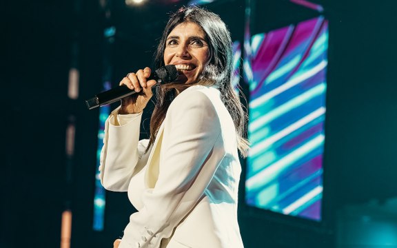 Giorgia: il concerto a Milano e il ricordo di Gino Paoli, «uno dei poeti che abbiamo avuto in Italia»