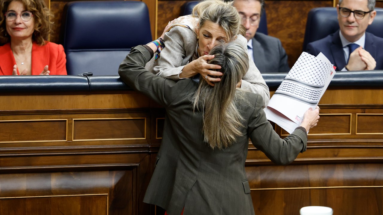 Sumar pide a Podemos que se una a las izquierdas para evitar que "los vendepatrias lleguen al poder"