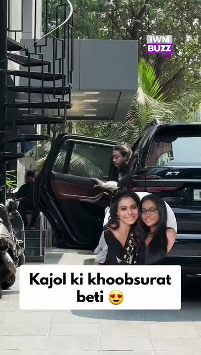 Ajay Devgn and Kajol's daughter Nysa spotted in Bandra