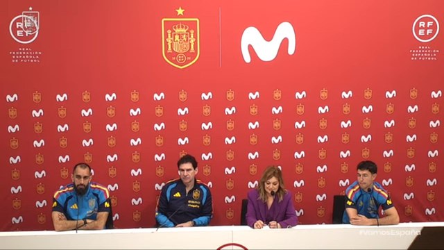 Rueda de prensa de Borja Iglesias y Zubimendi con la Selección Española