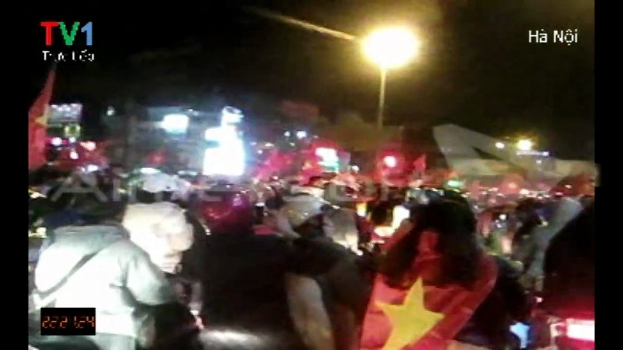 TV1 | Thể thao 5321 (15/12/2018) | Đội tuyển Việt Nam vô địch chiến thắng trong trận chung kết lượt về AFF Suzuki Cup 2018 và khoảnh khắc ăn mừng đến từ các cổ động viên